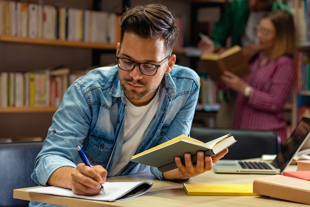 Calendário de estudos: uma matéria por mês?